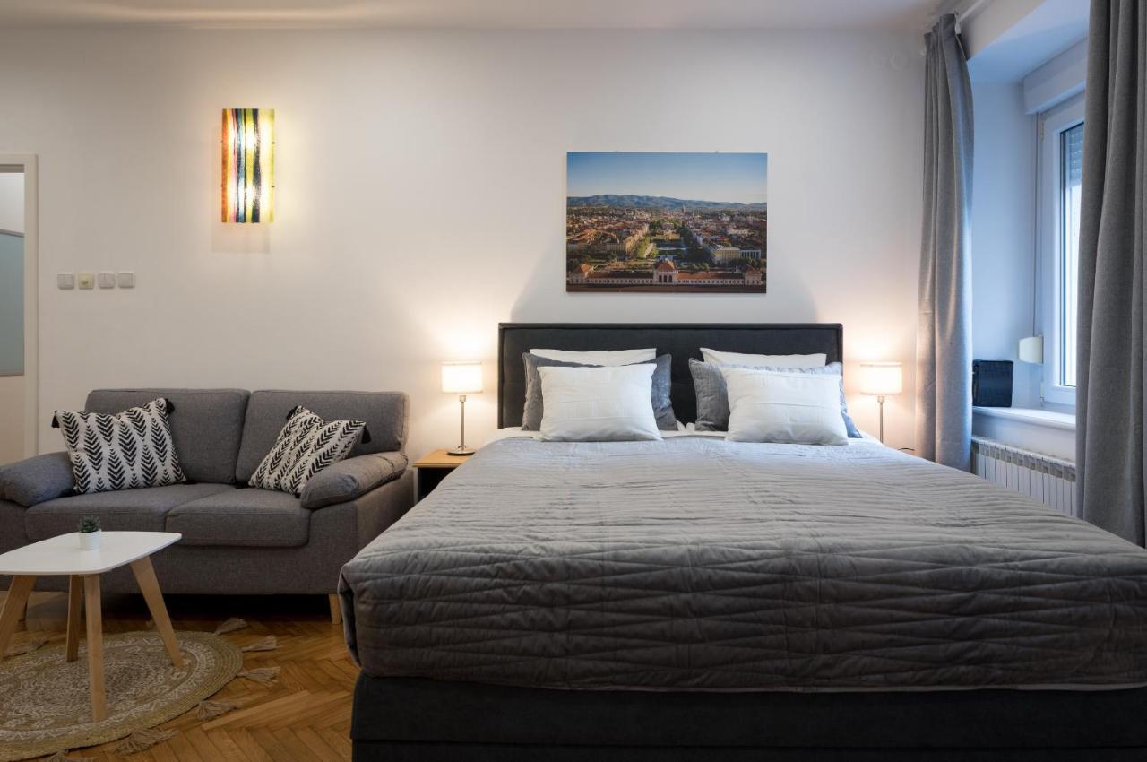 Like Home Zagreb Apartment ภายนอก รูปภาพ