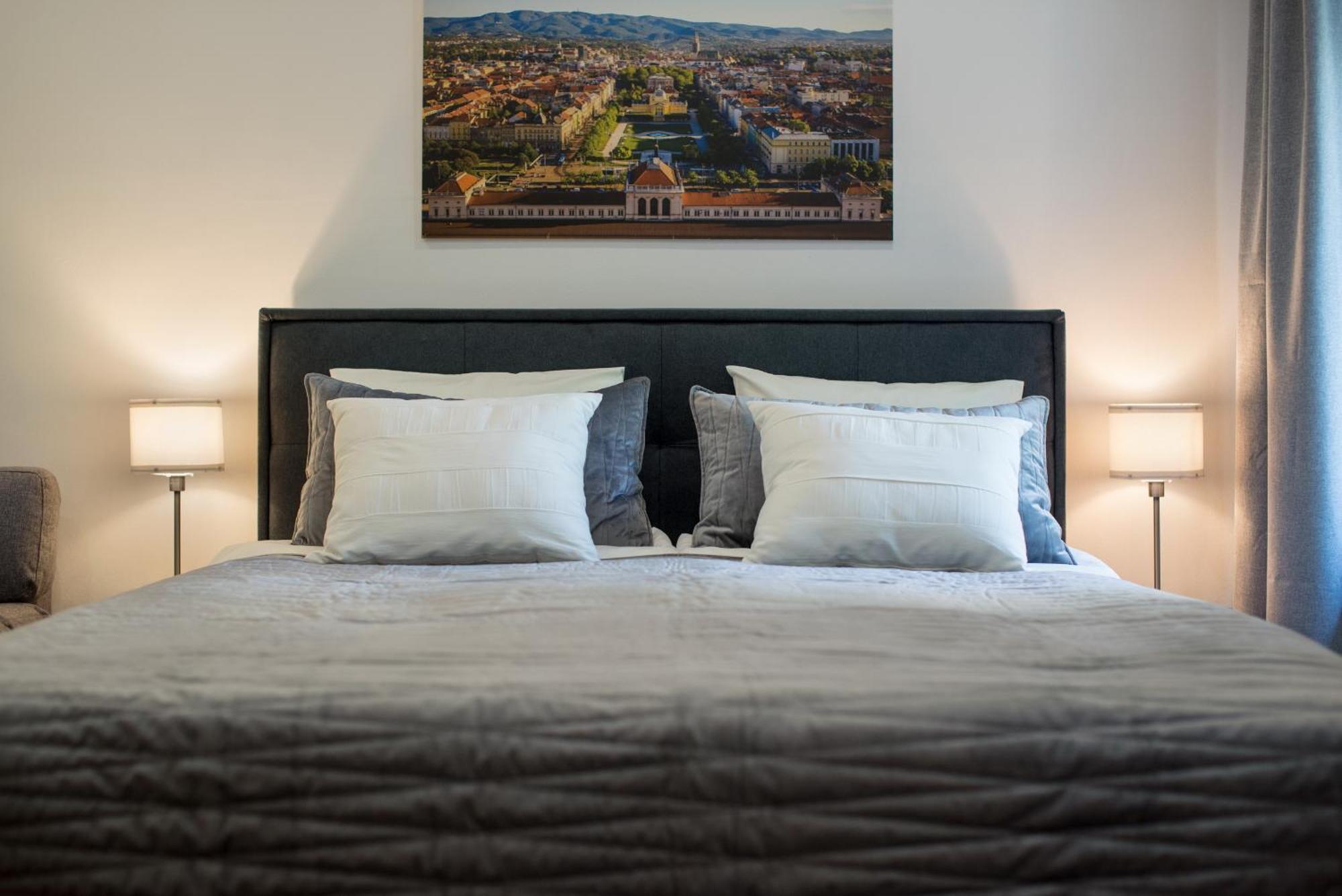 Like Home Zagreb Apartment ภายนอก รูปภาพ